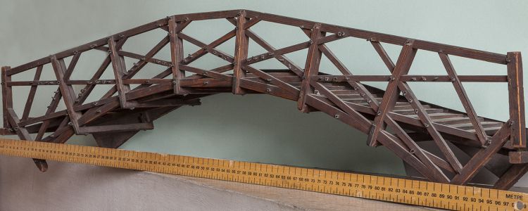 Photo of scale model of Queens’ bridge