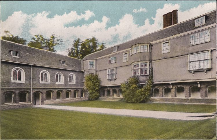Photo of Cloister Court 1906 looking NW