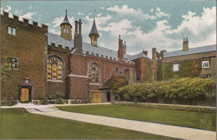 Photo of Cloister Court 1906 looking SE