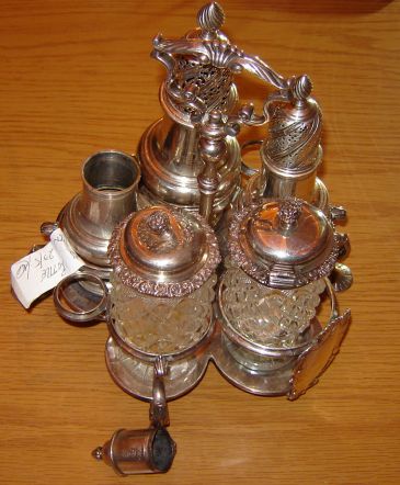 Photo of cruet frame given by Parker