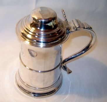 Photo of tankard given by Rayner