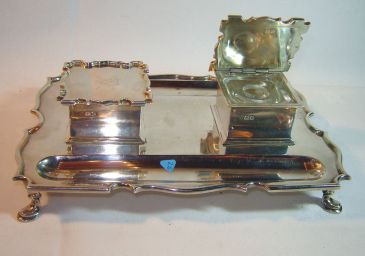 Photo of inkstand given by Hopwood