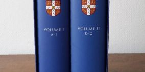 Picture of the two volumes of the Cambridge Greek Lexicon