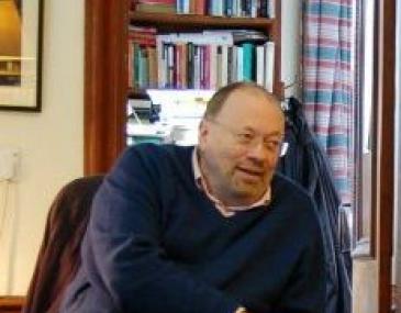 Dr Ian Patterson